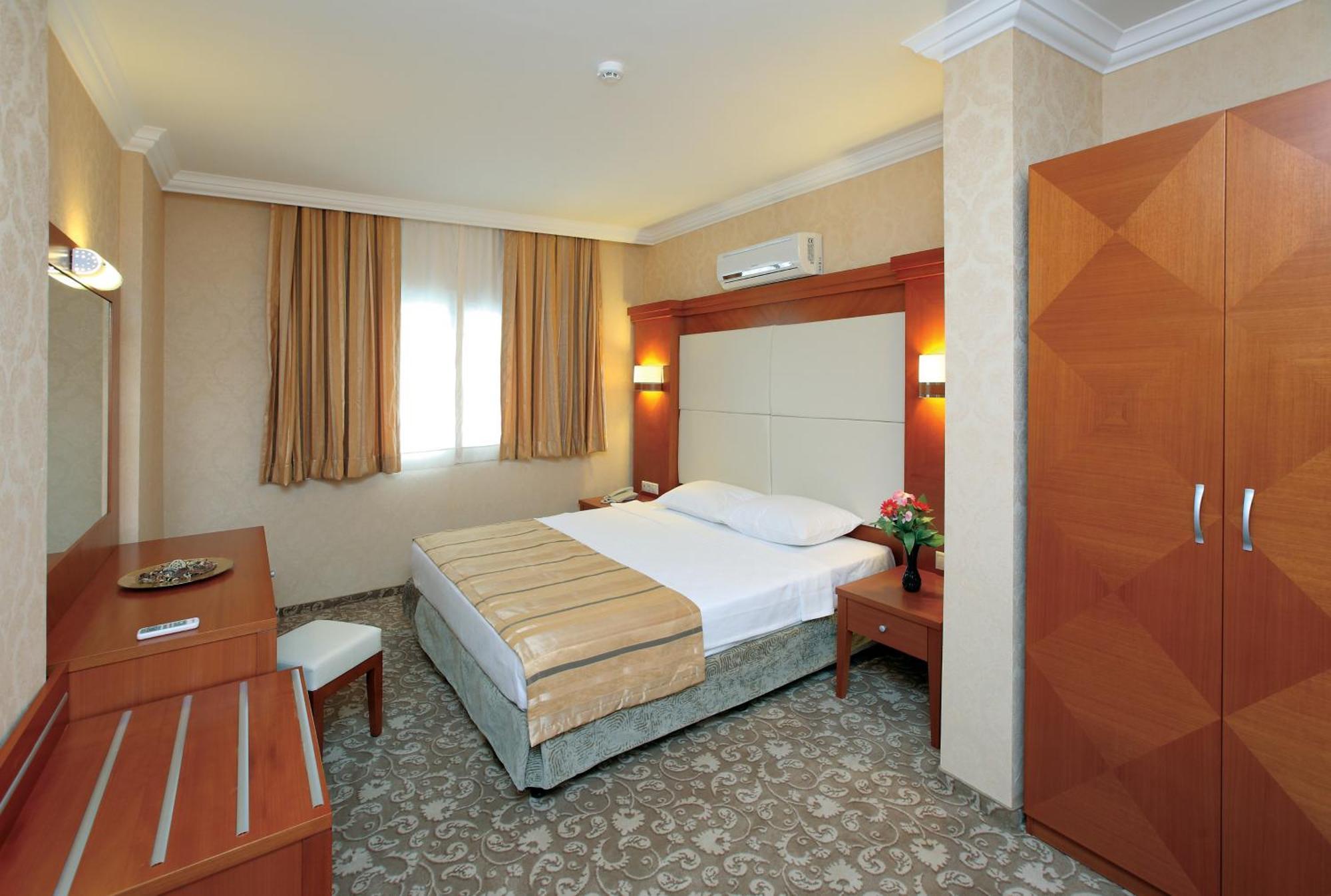 Julian Club Hotel Marmaris Habitación foto